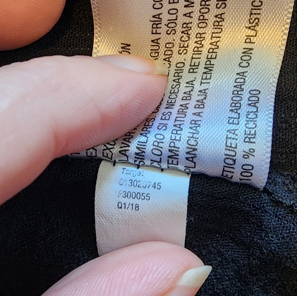 Universal Thread Embroidered Tank Top - Picture 6 of 6